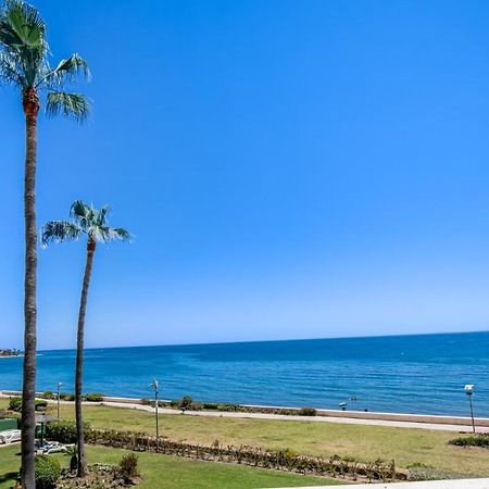 Beach-Line Apartment With 3 Bedrooms In Estepona Exteriér fotografie