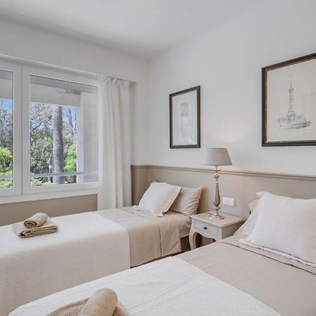 Beach-Line Apartment With 3 Bedrooms In Estepona Exteriér fotografie