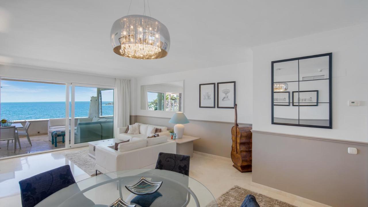 Beach-Line Apartment With 3 Bedrooms In Estepona Exteriér fotografie